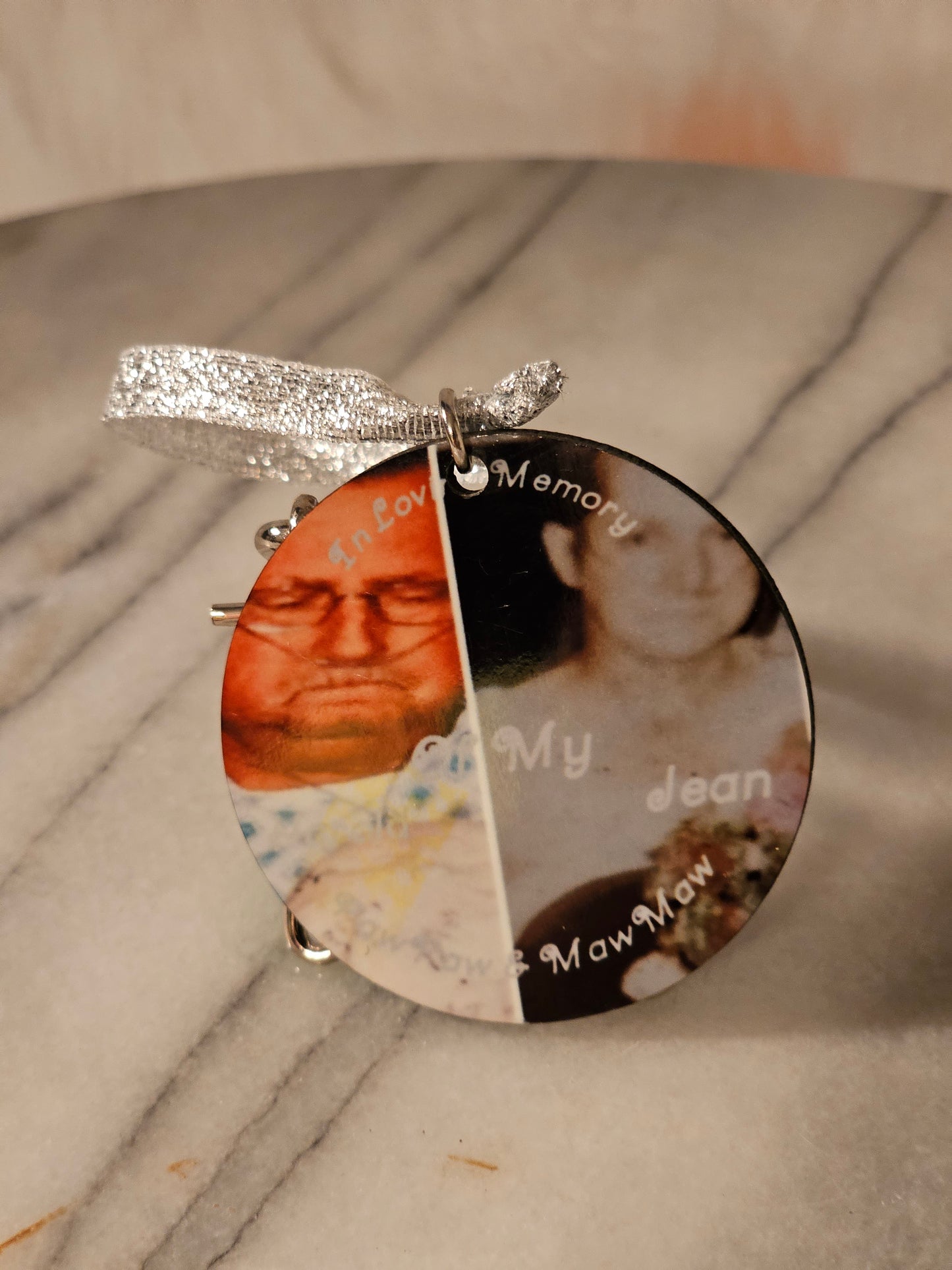 2 inch In Loving Memory of my Mom and Dad sublimation Christmas Oranment