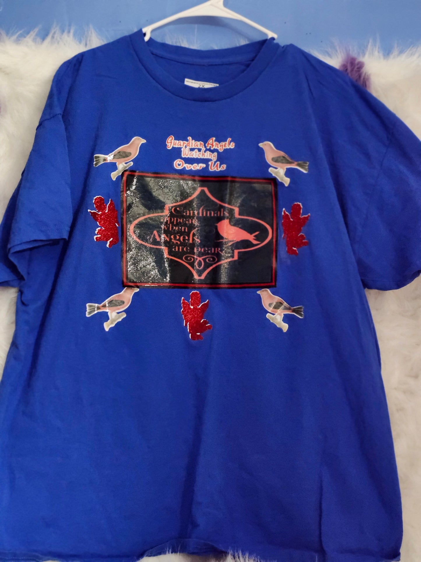 Cardinal appears when Angels are near blue Tshirt.