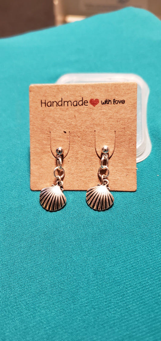 Gold plated sea shell earrings