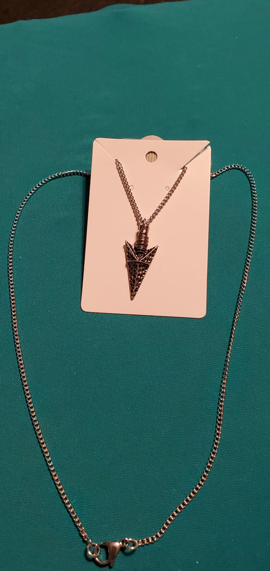 Stainless steel silver plated arrowhead necklace